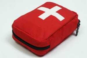 first-aid-kit-red_horiz